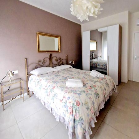 Olivella21 Luxury Apartment Montesanto Napoli Eksteriør billede